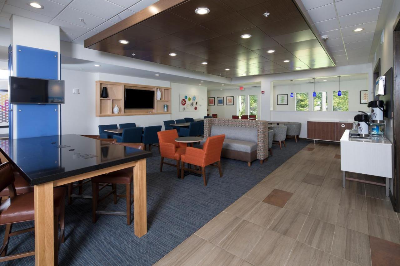 Holiday Inn Express & Suites La Porte By Ihg Екстериор снимка